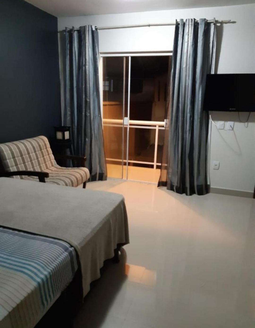 Serra Mar Suites,Lofts, E Casas A 300 Metros Das Praias アハイアウ・ド・カボ エクステリア 写真